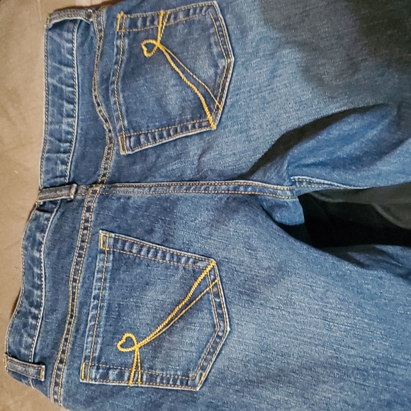 Jeans - Picture 2 of 4